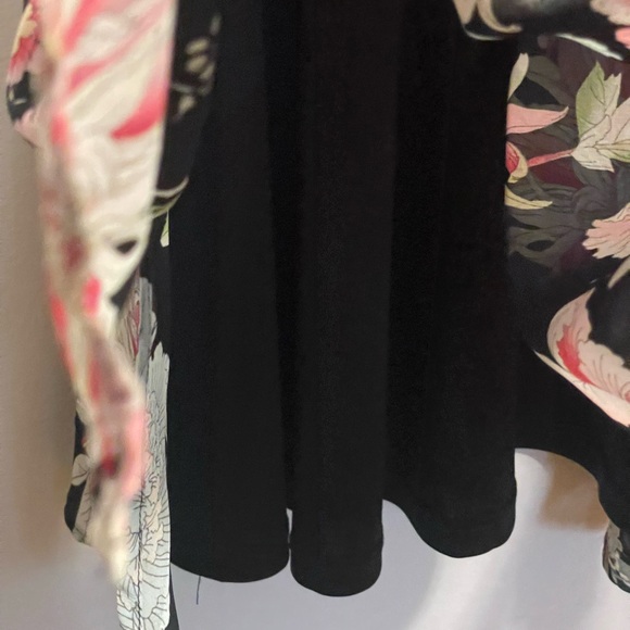 Express floral dress - Picture 8 of 10